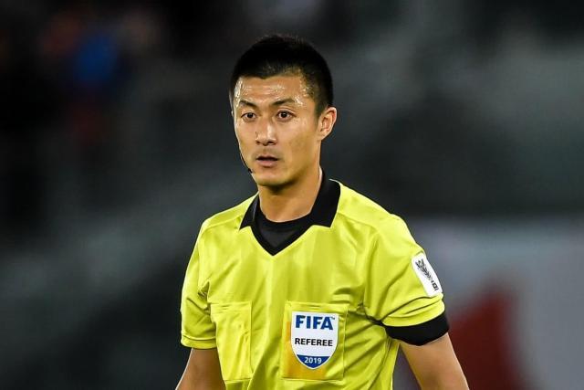 乐鱼在线-中国男裁判时隔17年再进世界大赛！傅明将执法奥运